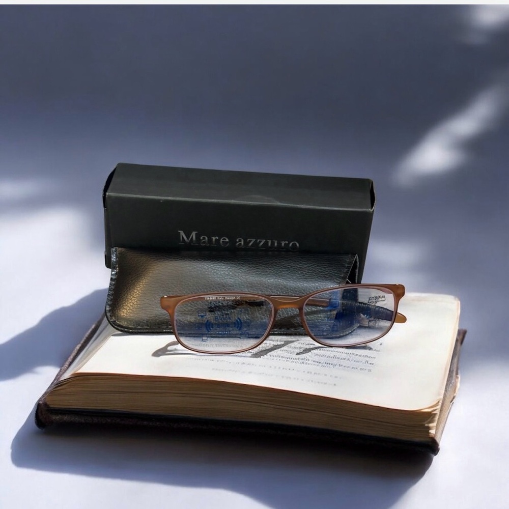 MARE AZZURO Light Blue Blocking Reading Eyeglasses Women & Men +1.00 Brown